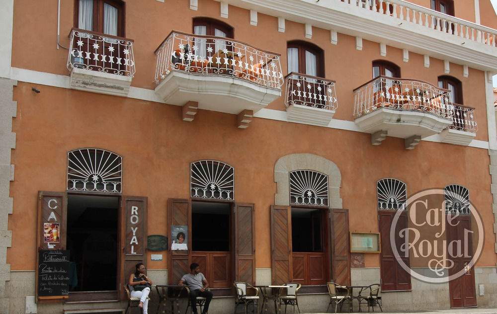 Café Royal Suites Mindelo Exterior foto