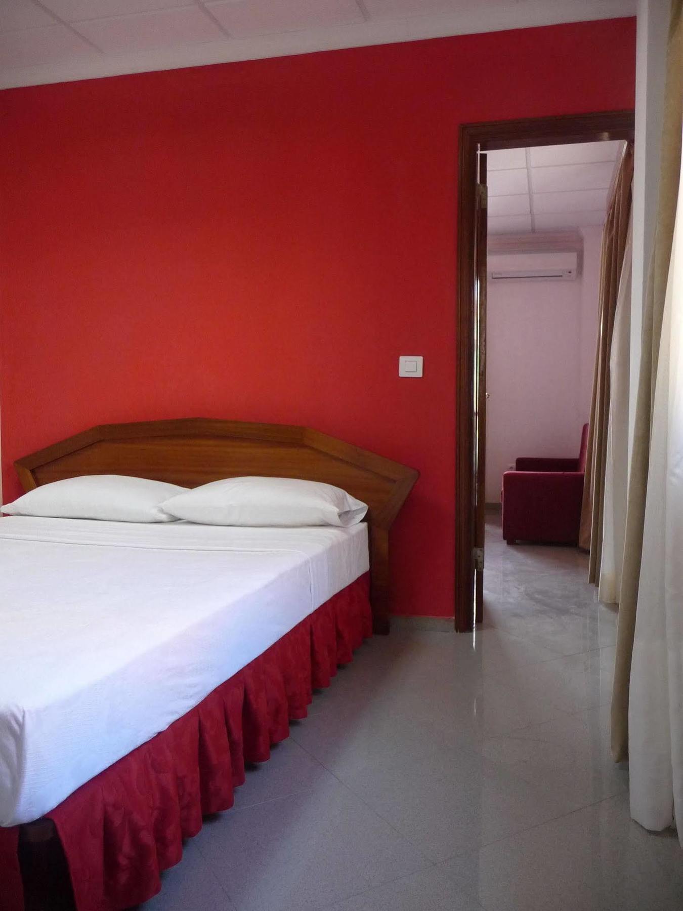 Café Royal Suites Mindelo Exterior foto